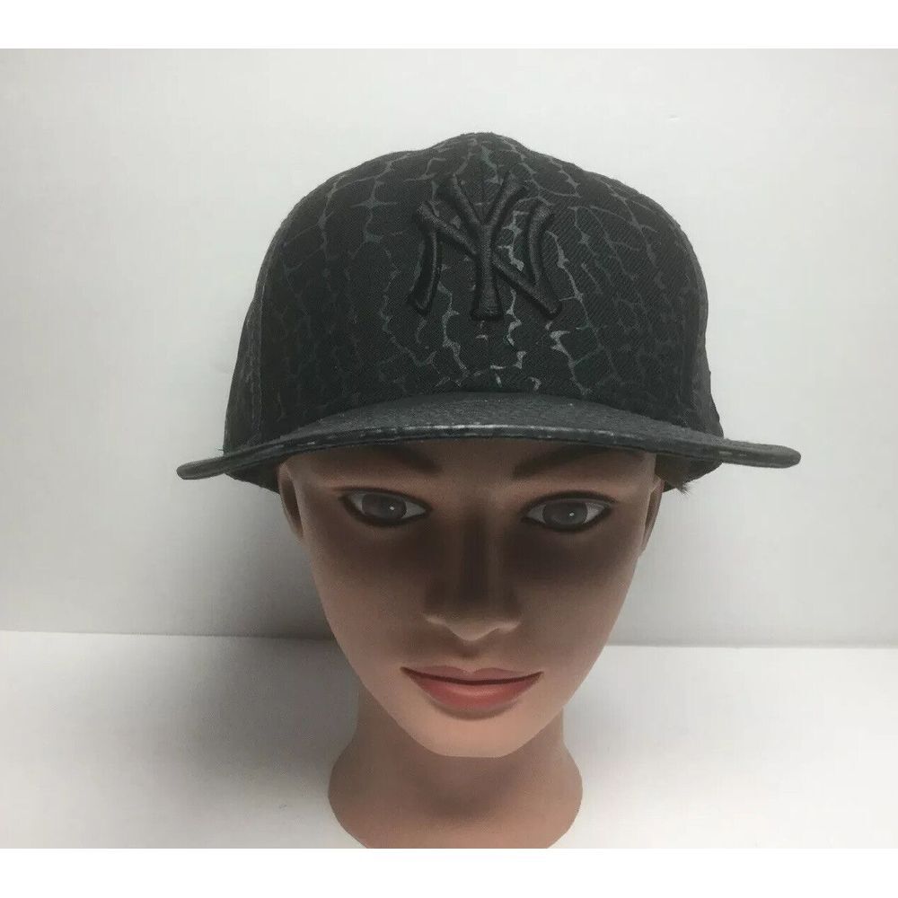 New York Yankees New Era 59fifty MLB Truckers Hat Baseball Cap Size 7 5/8 - Picture 2 of 8
